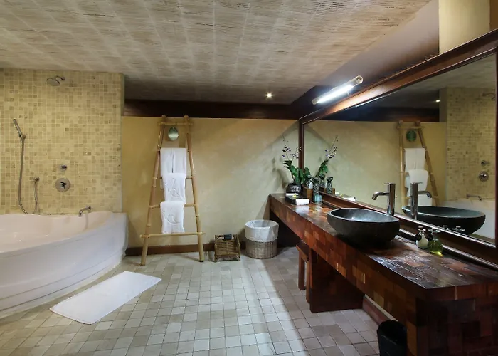 Jungle Retreat By Kupu Kupu Barong Hotel